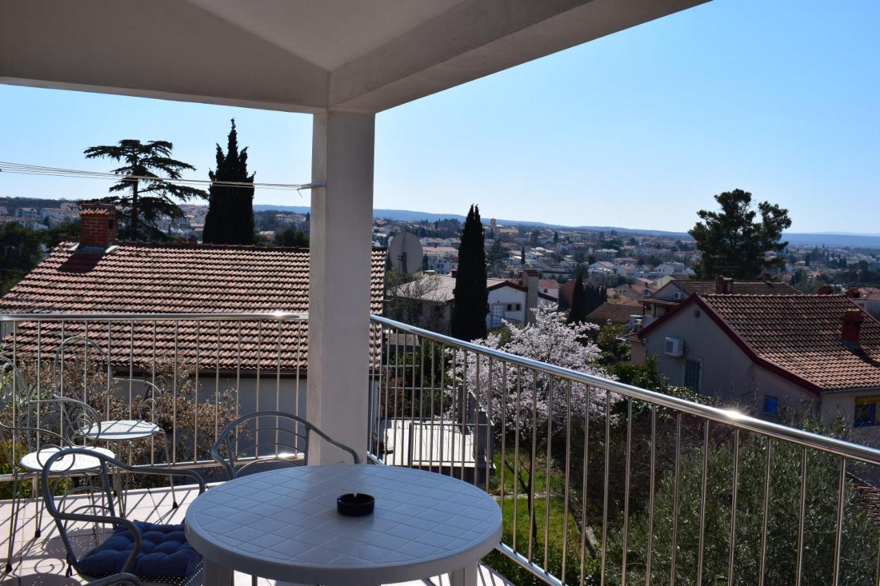 Apartment Vista Mare Malinska Exterior photo
